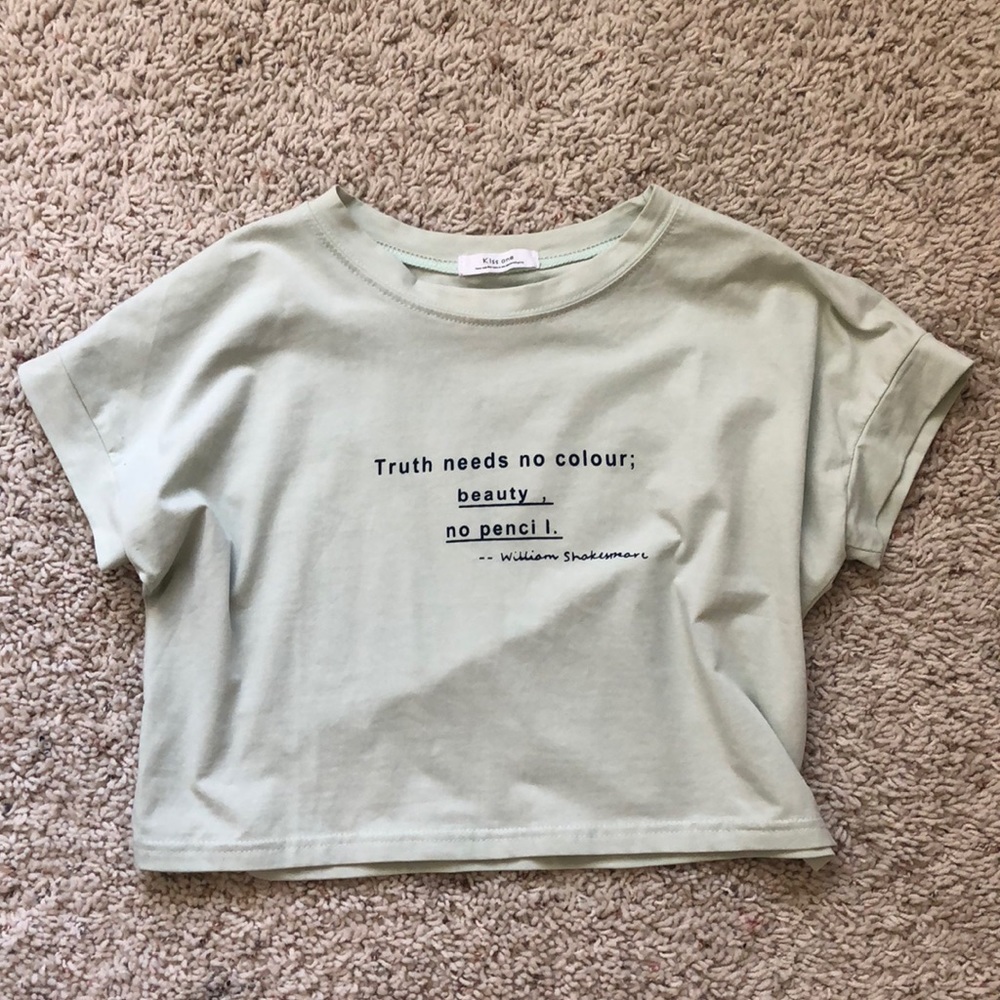 Graphic Crop top